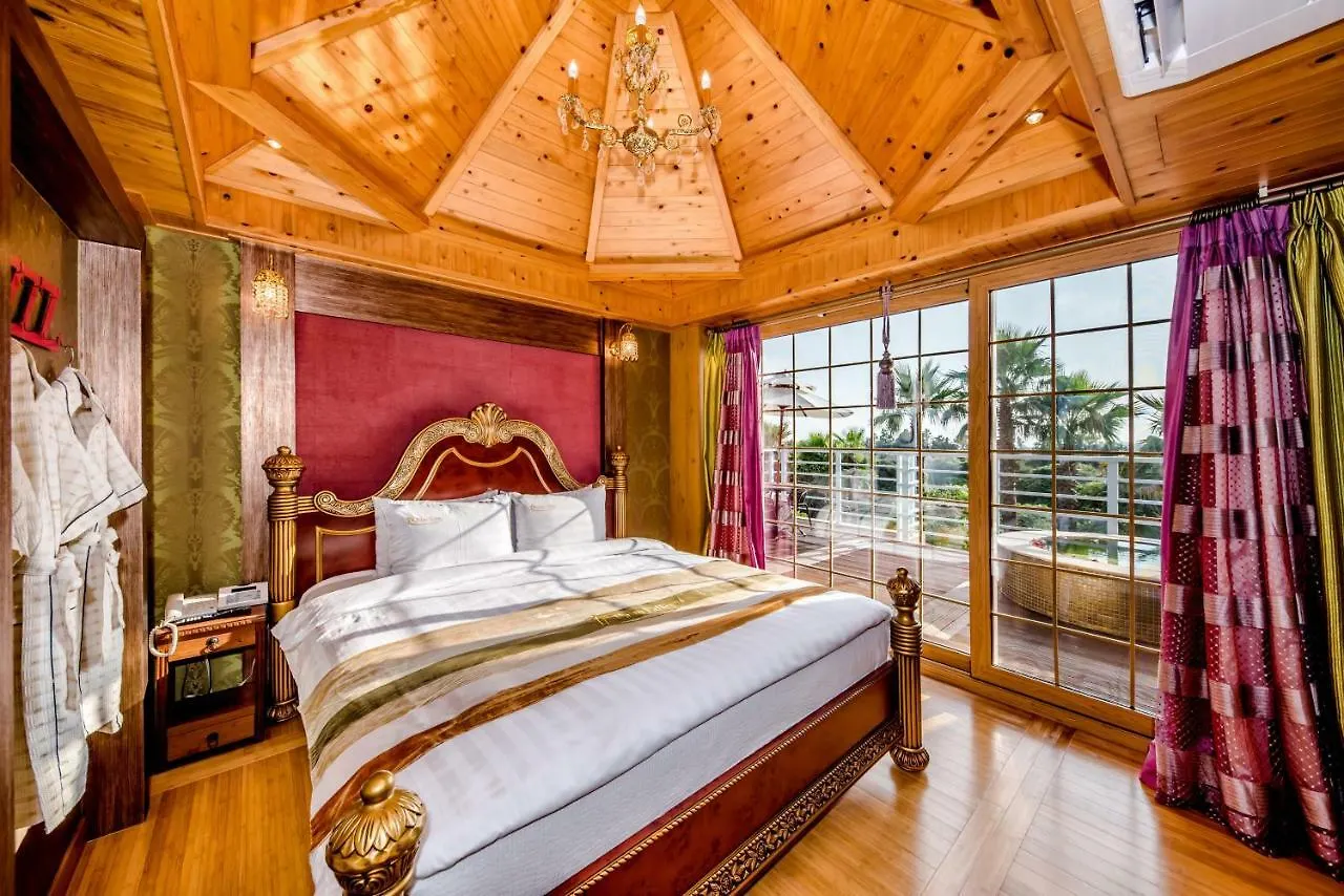 Palm Valley Resort Seogwipo